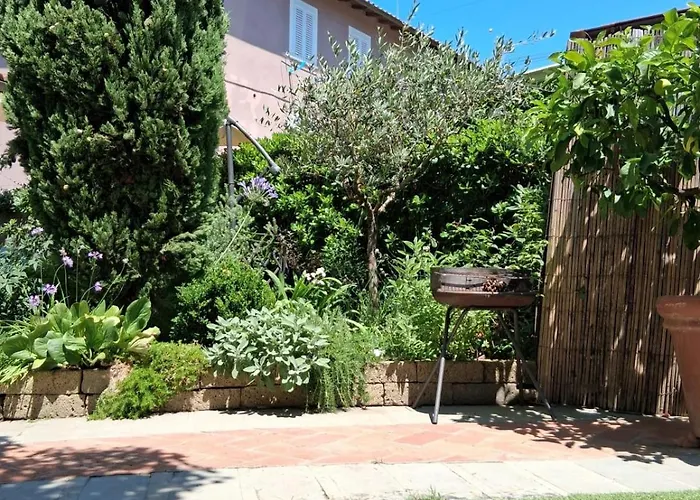 Rustico Degli Ulivi Дом отдыха *